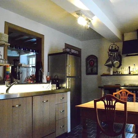 Ferienhaus In Near Town Center, Cleaning Included Bièvre